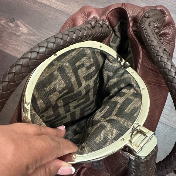 Fendi “Spybag” Vintage Leather Handbag - Picture 8 of 10